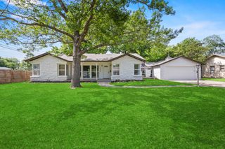 1304 Barnes Drive, Arlington, TX 76013