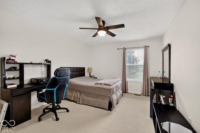 15996 Arbor Grove Boulevard, Noblesville, IN 46060