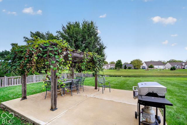 15996 Arbor Grove Boulevard, Noblesville, IN 46060