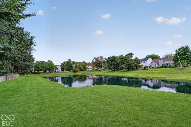15996 Arbor Grove Boulevard, Noblesville, IN 46060