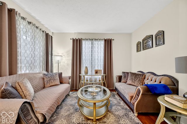 15996 Arbor Grove Boulevard, Noblesville, IN 46060
