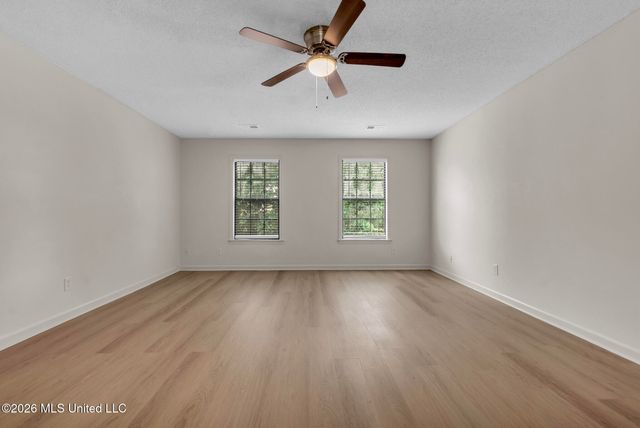 6503 Evergreen Drive, Southaven, MS 38671