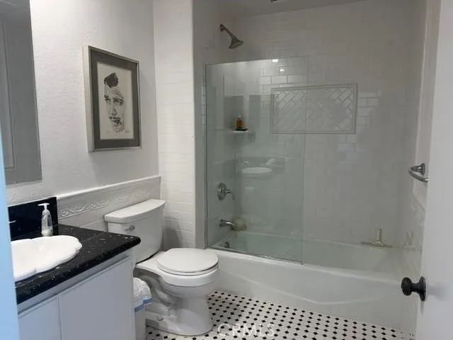 401 Intrepid Court, Newport Beach, CA 92663