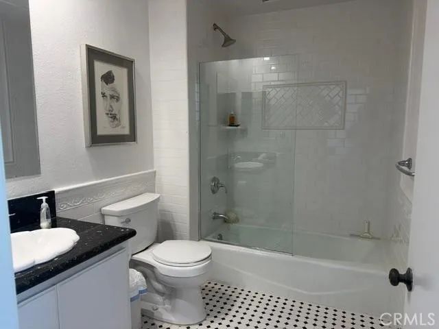 401 Intrepid Court, Newport Beach, CA 92663