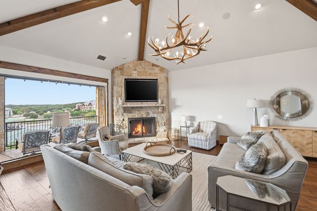 2212 Century Oak Drive, Graford, TX 76449