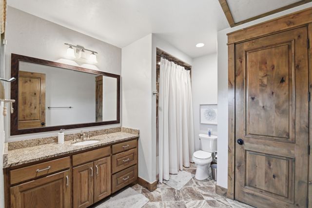 2212 Century Oak Drive, Graford, TX 76449