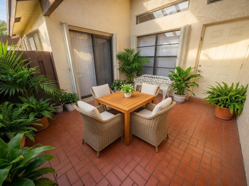 14103 Nesting Way C, Delray Beach, FL 33484