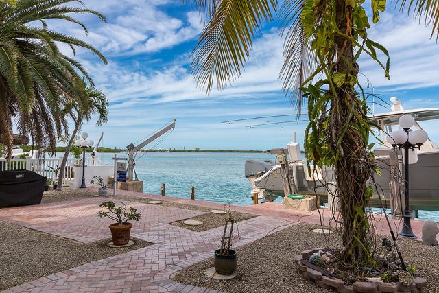 226 Corsair Road, Duck Key, FL 33050