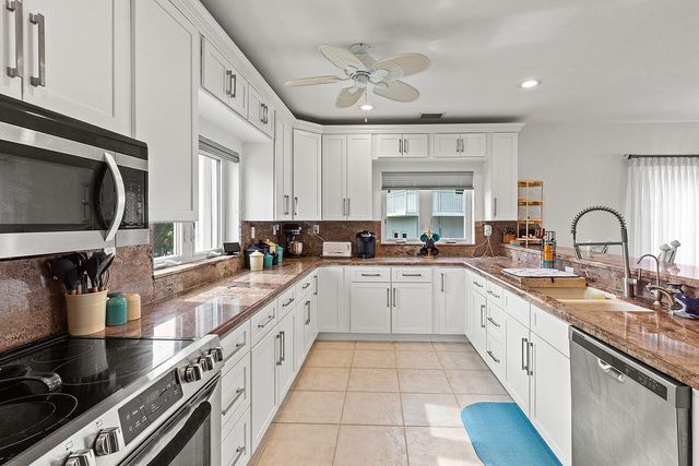 226 Corsair Road, Duck Key, FL 33050