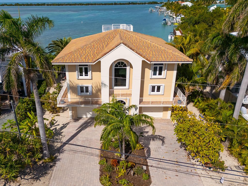 226 Corsair Road, Duck Key, FL 33050