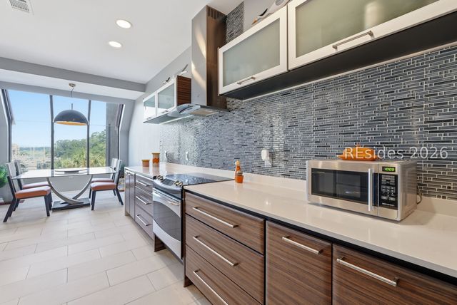17 Harbourside Ln Apt 7115, Hilton Head Island, SC 29928