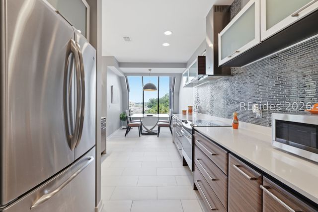 17 Harbourside Ln Apt 7115, Hilton Head Island, SC 29928
