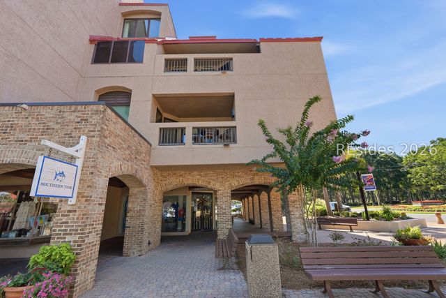 17 Harbourside Ln Apt 7115, Hilton Head Island, SC 29928