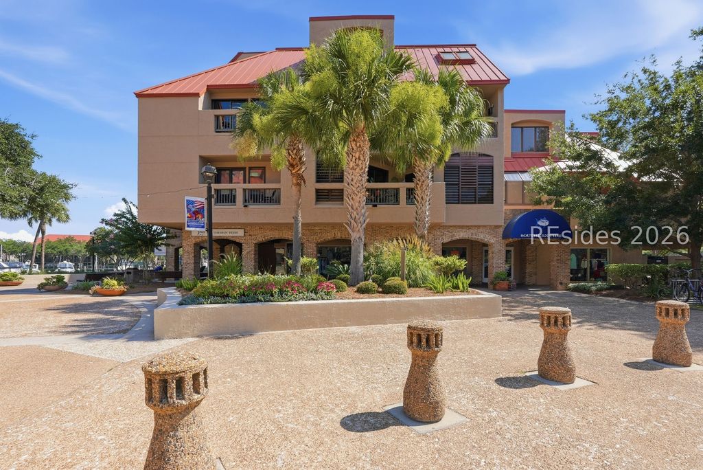 17 Harbourside Ln Apt 7115, Hilton Head Island, SC 29928