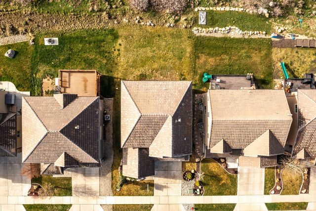 1944 E FIELDING HILL LN, Draper, UT 84020