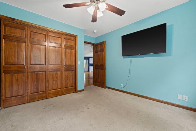 N6515 Aspen ROAD, Elkhorn, WI 53121
