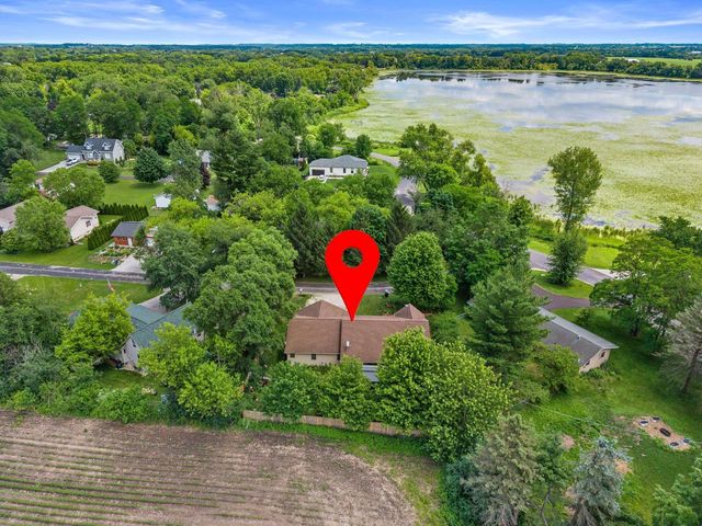 N6515 Aspen ROAD, Elkhorn, WI 53121