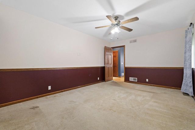 N6515 Aspen ROAD, Elkhorn, WI 53121
