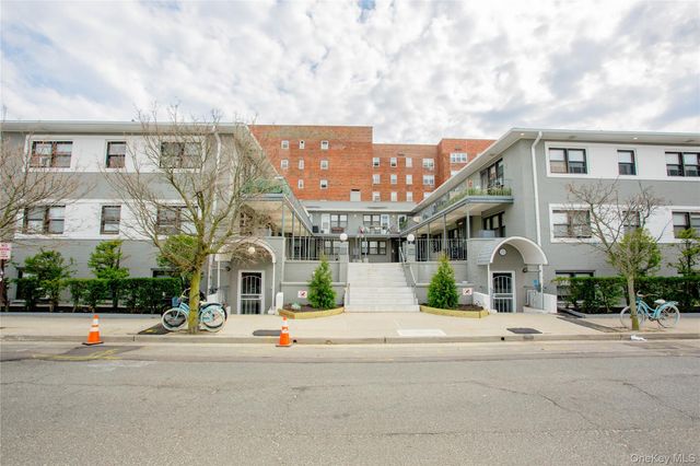 470 E Broadway A-8, Long Beach, NY 11561