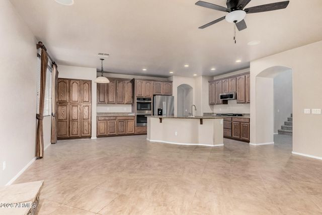 3209 S 90th Avenue, Tolleson, AZ 85353