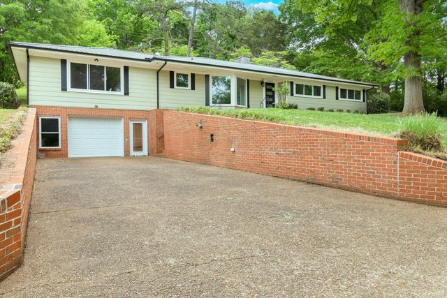 2502 Elm Drive NE, Cleveland, TN 37312