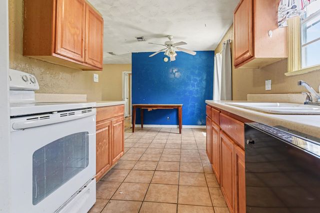 808 Lilac Drive, Garland, TX 75040