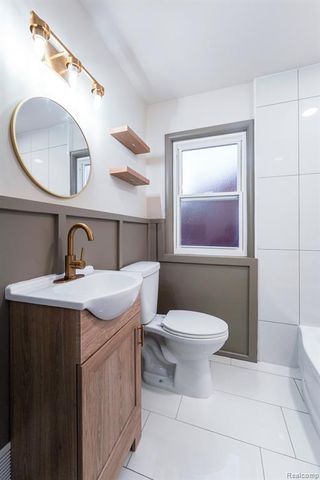 21618 Woodbridge Street, Saint Clair Shores, MI 48080