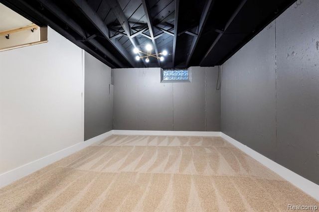 21618 Woodbridge Street, Saint Clair Shores, MI 48080