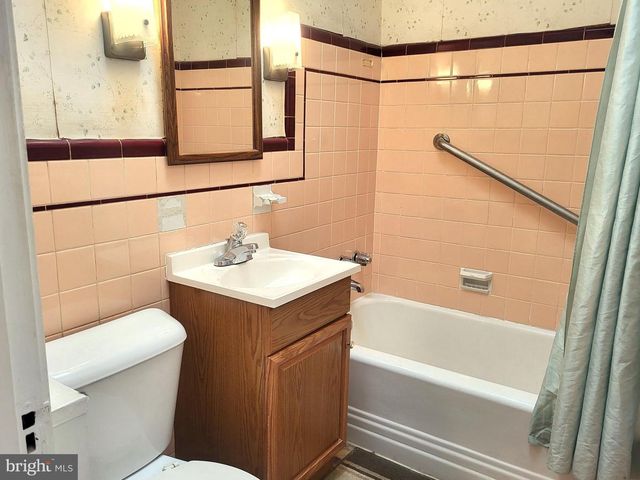 4231 MARKLAND ST, Philadelphia, PA 19124