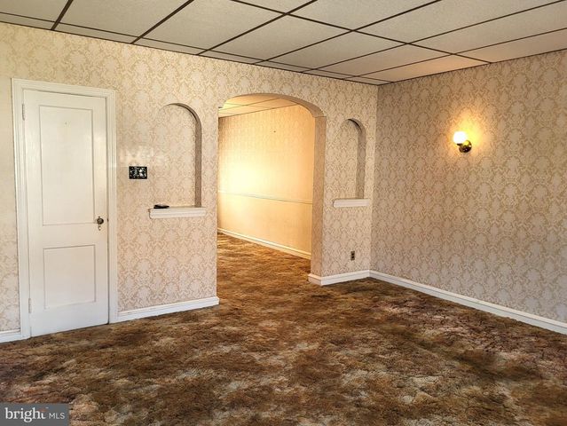 4231 MARKLAND ST, Philadelphia, PA 19124