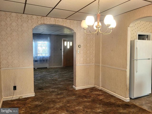 4231 MARKLAND ST, Philadelphia, PA 19124
