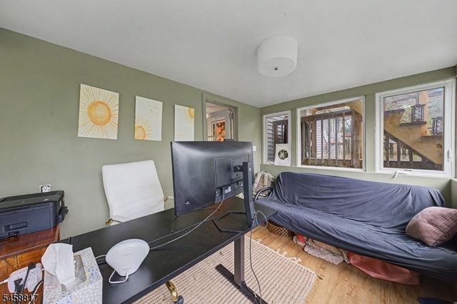 120 E Shawnee Trl, Jefferson Twp., NJ 07849