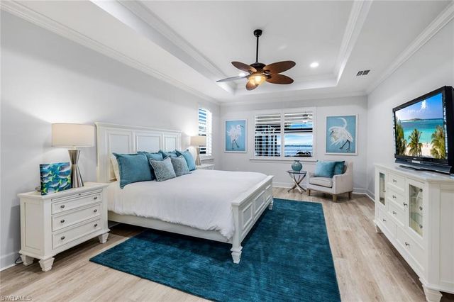 9305 Quarry DR, Naples, FL 34120