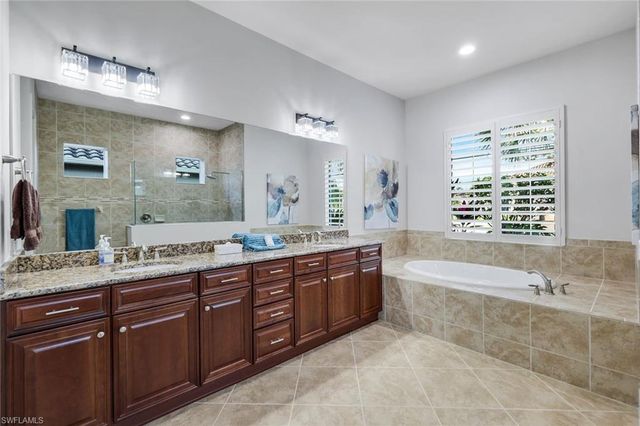 9305 Quarry DR, Naples, FL 34120