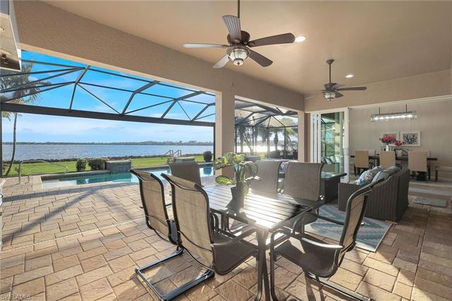 9305 Quarry DR, Naples, FL 34120