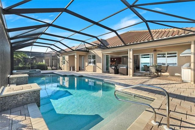 9305 Quarry DR, Naples, FL 34120