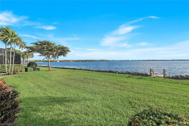 9305 Quarry DR, Naples, FL 34120