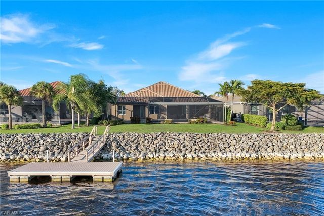 9305 Quarry DR, Naples, FL 34120