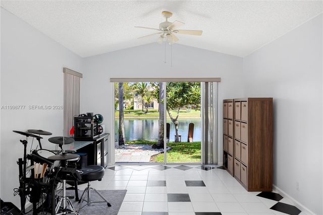 19401 SW 15th St 0, Pembroke Pines, FL 33029