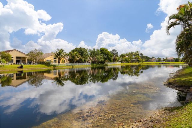 19401 SW 15th St 0, Pembroke Pines, FL 33029