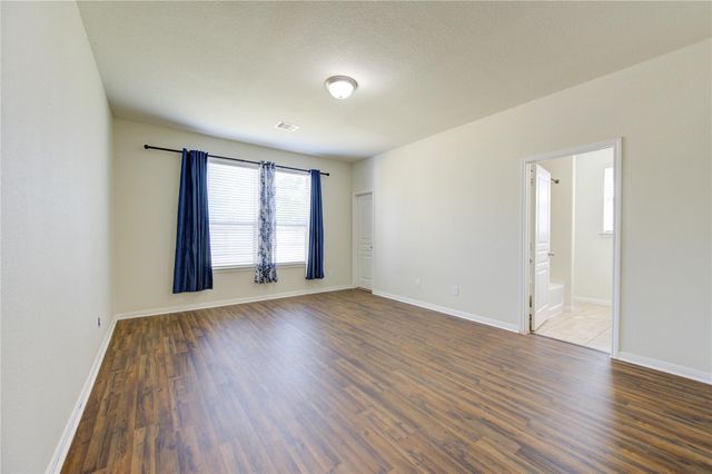 5318 Hickory Harvest Drive, Richmond, TX 77407