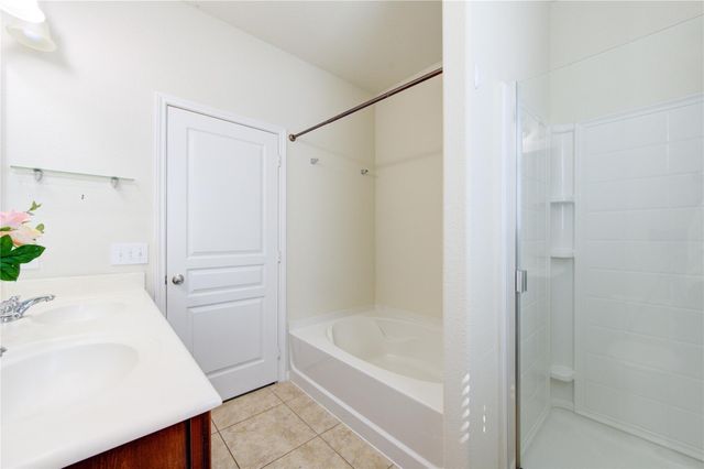 5318 Hickory Harvest Drive, Richmond, TX 77407