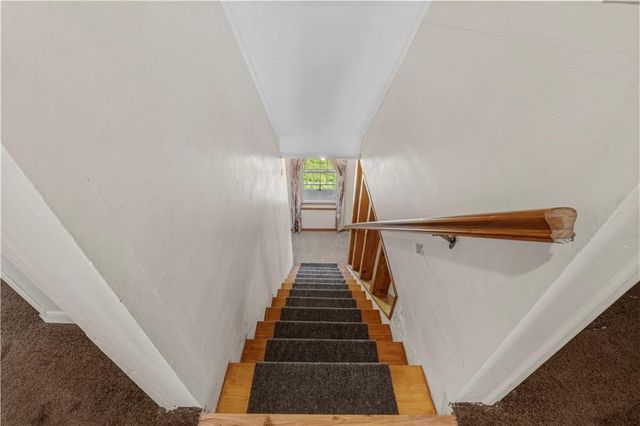 22451 S Bb Highway, Nevada, MO 64772