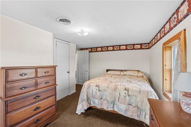 22451 S Bb Highway, Nevada, MO 64772
