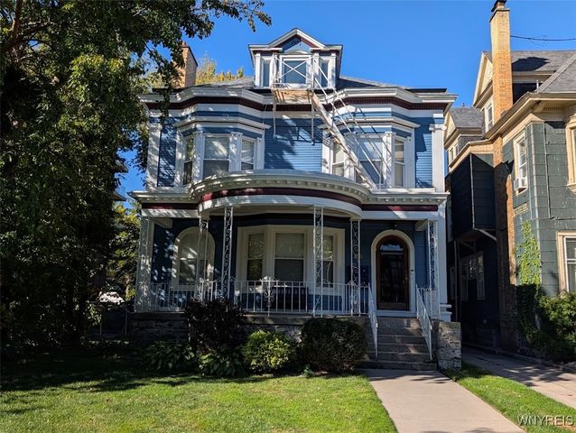 374 Elmwood Avenue, Buffalo, NY 14222