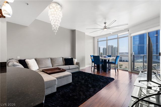 200 West Sahara Avenue 1804, Las Vegas, NV 89102