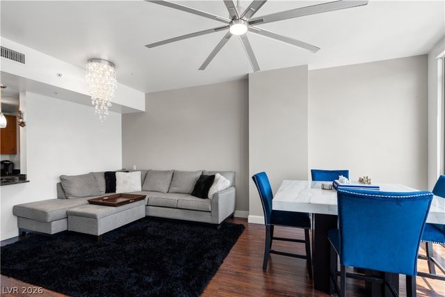 200 West Sahara Avenue 1804, Las Vegas, NV 89102