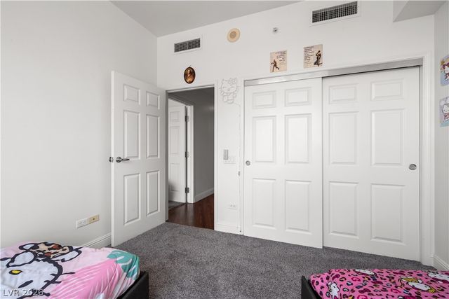 200 West Sahara Avenue 1804, Las Vegas, NV 89102