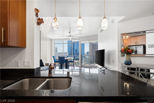 200 West Sahara Avenue 1804, Las Vegas, NV 89102