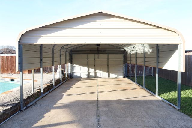 3201 Tampa Drive, Garland, TX 75043